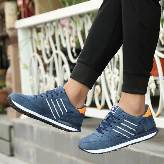 Sneakers Men Casual Shoes Light Suede 2023 New Classic Men Running shoes Outdoor Breathable Mesh Jogging Sport Shoes