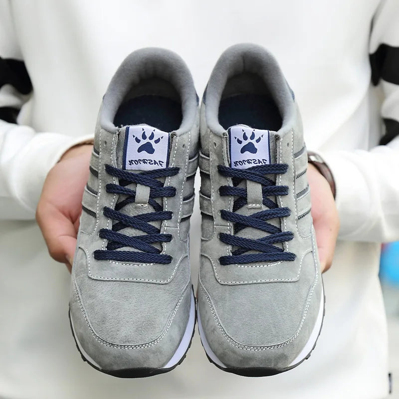 Sneakers Men Casual Shoes Light Suede 2023 New Classic Men Running shoes Outdoor Breathable Mesh Jogging Sport Shoes