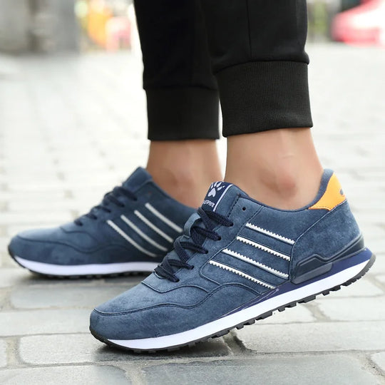 Sneakers Men Casual Shoes Light Suede 2023 New Classic Men Running shoes Outdoor Breathable Mesh Jogging Sport Shoes