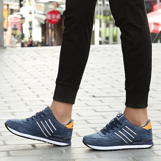 Sneakers Men Casual Shoes Light Suede 2023 New Classic Men Running shoes Outdoor Breathable Mesh Jogging Sport Shoes