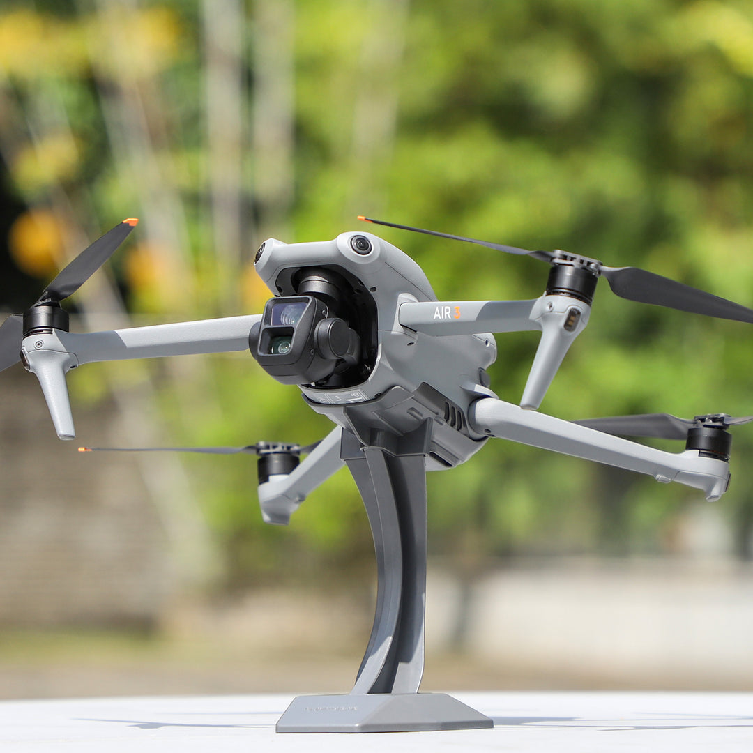 Desktop Display Stand for UAVs