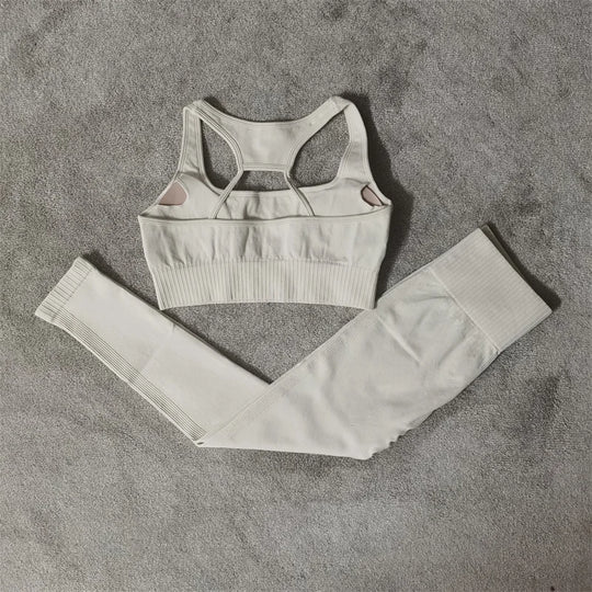 Seamless Women’s Fitness Yoga Set