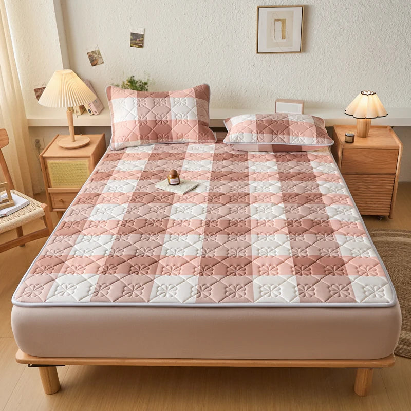 Super Comfort Mattress Cover- 100% Cotton Top Layer，Antibacterial & Anti-mites Mattress Protector with 4 Elastic Corner Straps