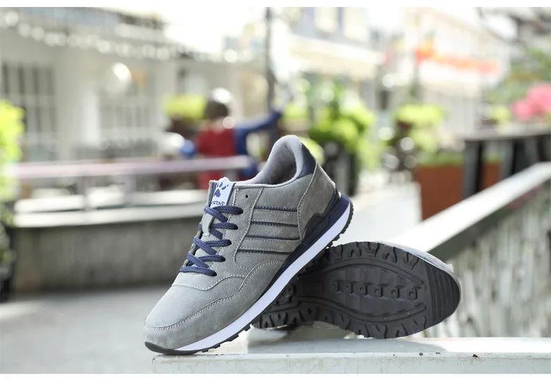 Sneakers Men Casual Shoes Light Suede 2023 New Classic Men Running shoes Outdoor Breathable Mesh Jogging Sport Shoes