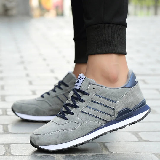 Sneakers Men Casual Shoes Light Suede 2023 New Classic Men Running shoes Outdoor Breathable Mesh Jogging Sport Shoes
