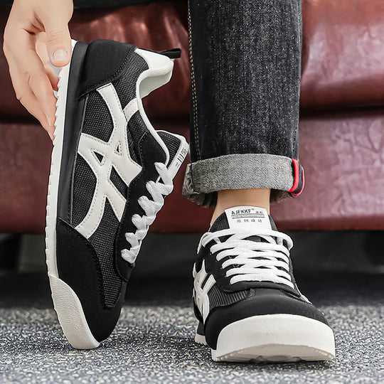 Men's Casual Shoes Fashion Sneakers Low Top Lace Up Lightweight Comfortable Breathable Walking Shoes For Daily Wear
