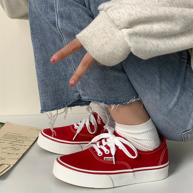 Casual Flats Canvas Sneakers Women Outdoor Solid Color Shallow Sports Shoes Tennis Female Streetwear Lace Up Vulcanize Shoes
