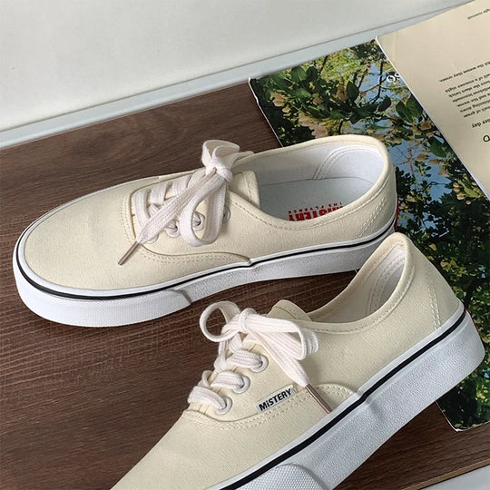 Casual Flats Canvas Sneakers Women Outdoor Solid Color Shallow Sports Shoes Tennis Female Streetwear Lace Up Vulcanize Shoes