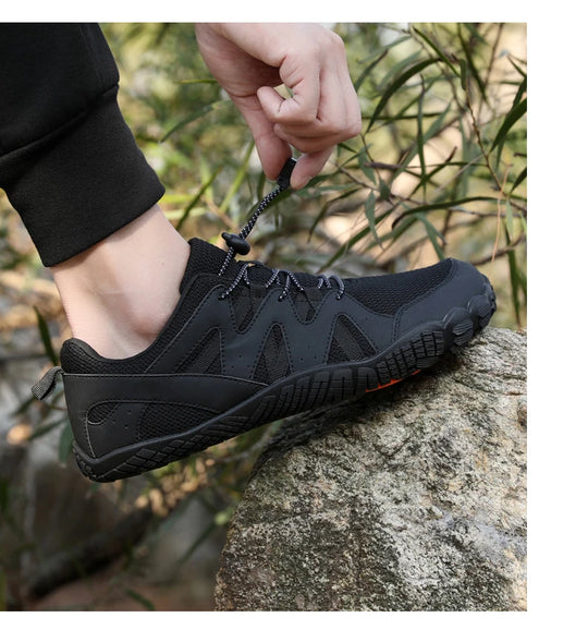 New men's and women's hiking shoes outdoor breathable soft soled hiking shoes bicycle shoes couple hiking shoes