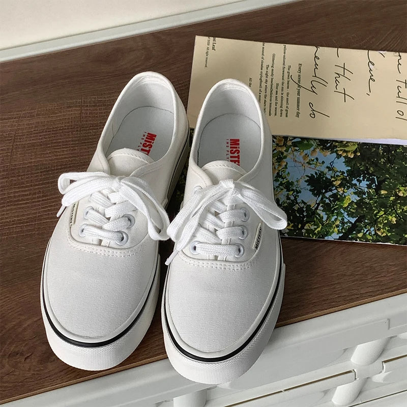 Casual Flats Canvas Sneakers Women Outdoor Solid Color Shallow Sports Shoes Tennis Female Streetwear Lace Up Vulcanize Shoes