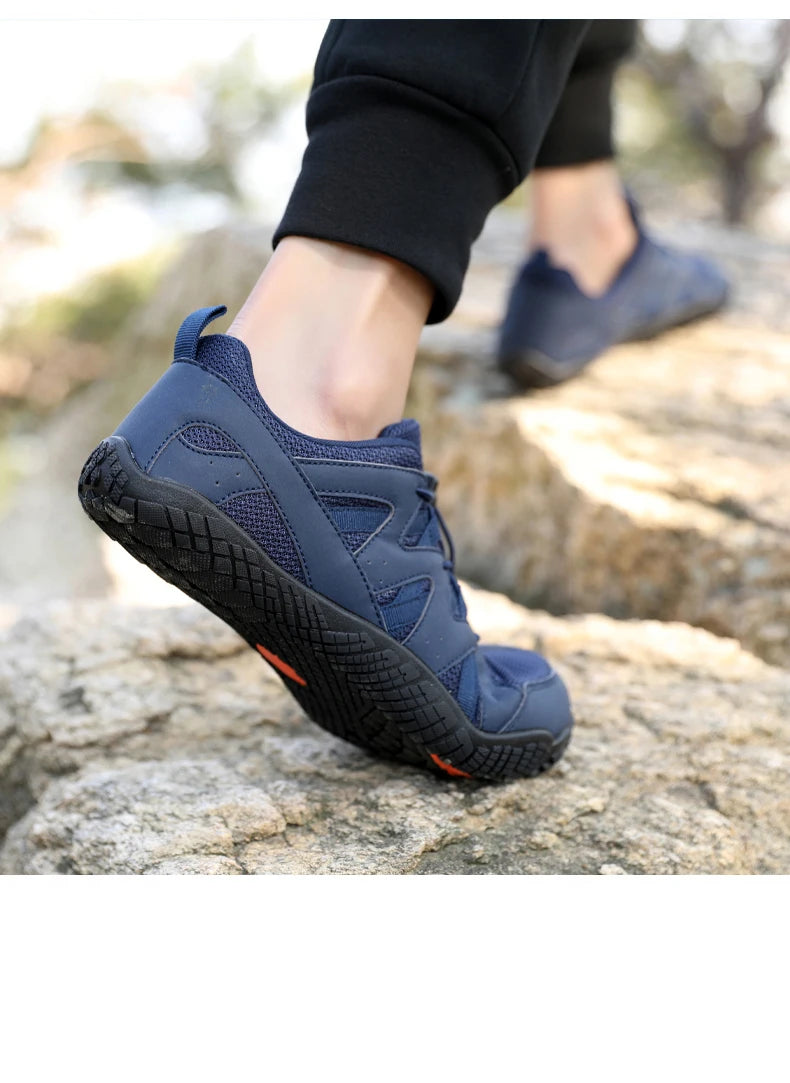 New men's and women's hiking shoes outdoor breathable soft soled hiking shoes bicycle shoes couple hiking shoes