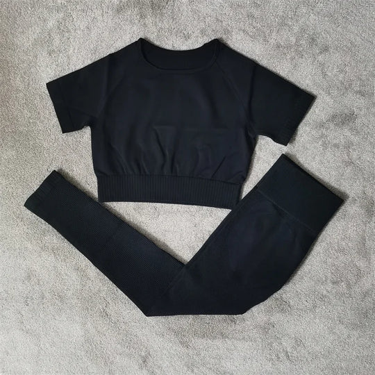 Seamless Women’s Fitness Yoga Set
