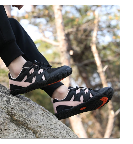 New men's and women's hiking shoes outdoor breathable soft soled hiking shoes bicycle shoes couple hiking shoes