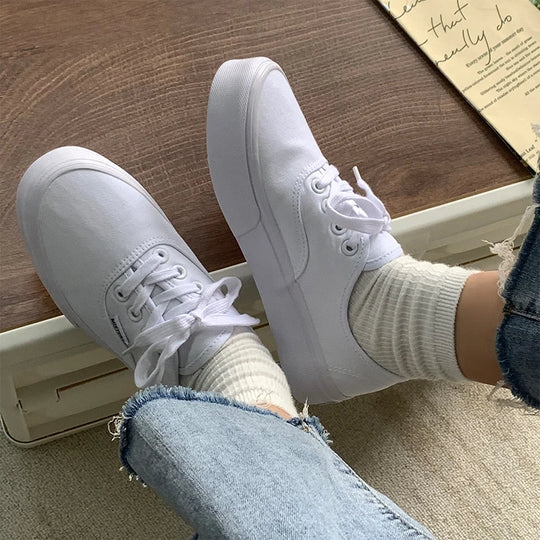 Casual Flats Canvas Sneakers Women Outdoor Solid Color Shallow Sports Shoes Tennis Female Streetwear Lace Up Vulcanize Shoes