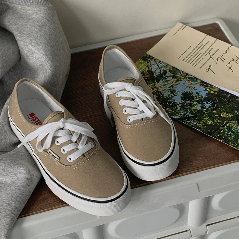 Casual Flats Canvas Sneakers Women Outdoor Solid Color Shallow Sports Shoes Tennis Female Streetwear Lace Up Vulcanize Shoes