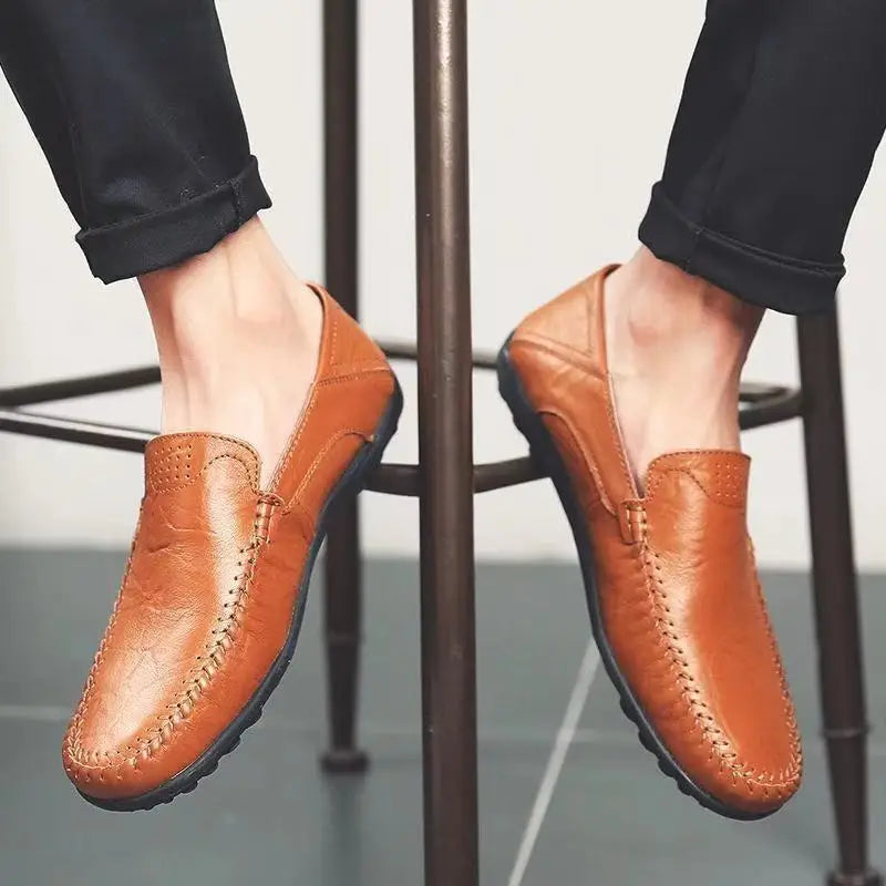 Comfort Men's Casual Loafers Summer Men Shallow Slip on Leather Shoes Soft Bottom Lightweight Driving Shoes for Men Peas Shoes