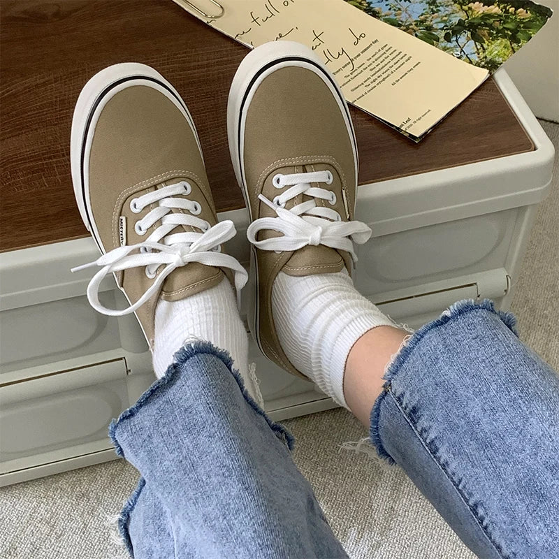 Casual Flats Canvas Sneakers Women Outdoor Solid Color Shallow Sports Shoes Tennis Female Streetwear Lace Up Vulcanize Shoes