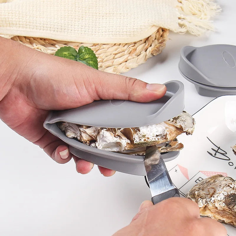 Silicone Oyster Shucker with Hand Clip