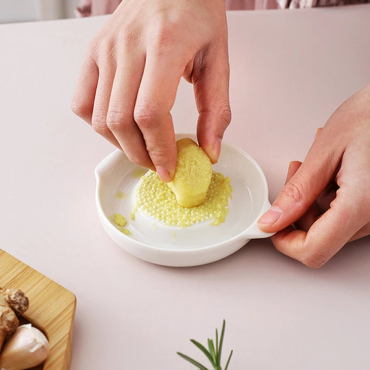 White Ceramic Ginger & Garlic Grater