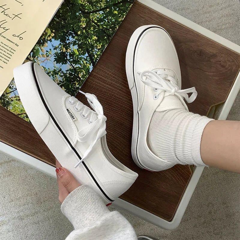 Casual Flats Canvas Sneakers Women Outdoor Solid Color Shallow Sports Shoes Tennis Female Streetwear Lace Up Vulcanize Shoes