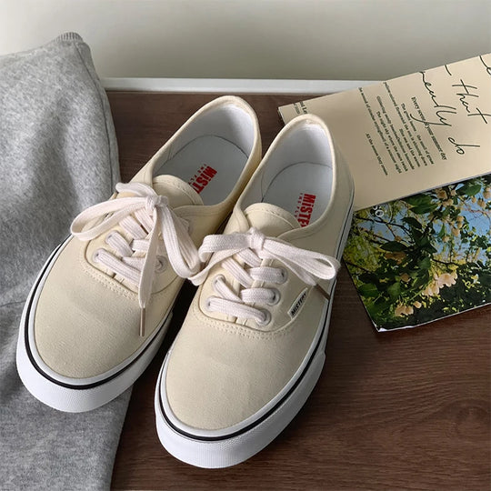 Casual Flats Canvas Sneakers Women Outdoor Solid Color Shallow Sports Shoes Tennis Female Streetwear Lace Up Vulcanize Shoes