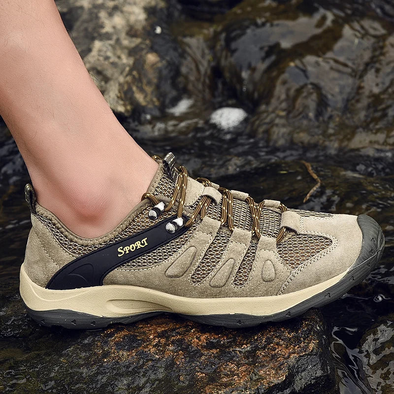 New Low-Top Lace-Up Hiking Shoes for Men Outdoor Hiking Shoes Travel Casual Shoes Breathable Treking Footwear Non-Slip Sneakers