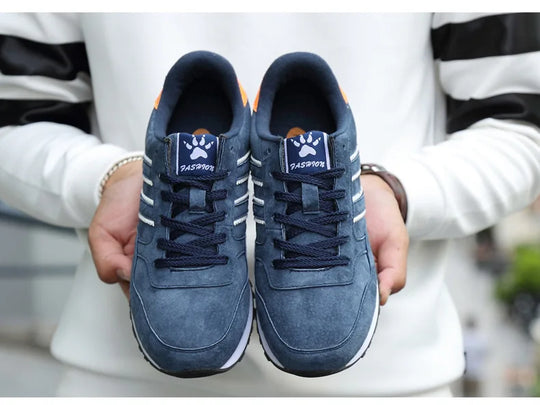 Sneakers Men Casual Shoes Light Suede 2023 New Classic Men Running shoes Outdoor Breathable Mesh Jogging Sport Shoes