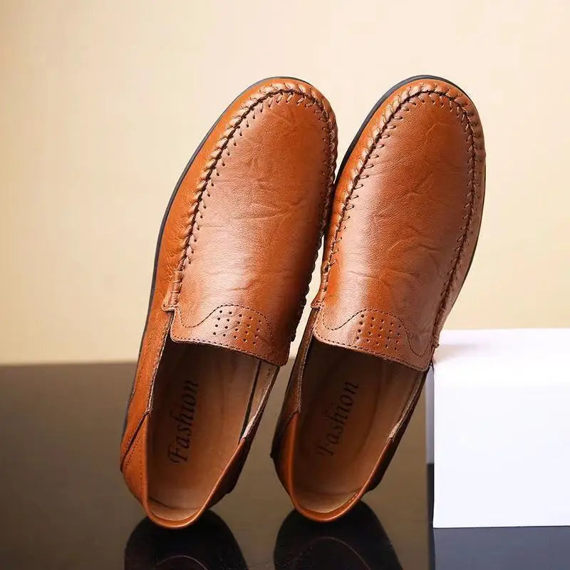 Comfort Men's Casual Loafers Summer Men Shallow Slip on Leather Shoes Soft Bottom Lightweight Driving Shoes for Men Peas Shoes