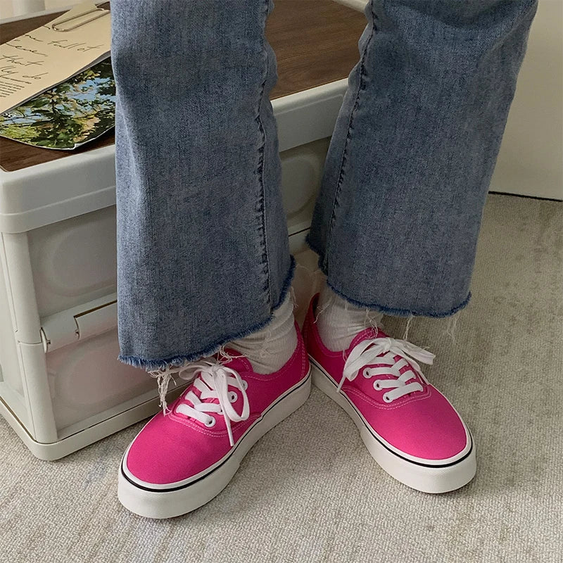 Casual Flats Canvas Sneakers Women Outdoor Solid Color Shallow Sports Shoes Tennis Female Streetwear Lace Up Vulcanize Shoes