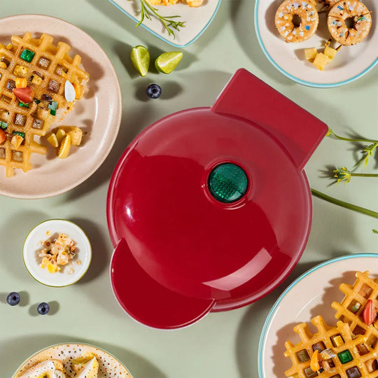 Mini Waffle Maker Quick Heat-Up Eggette Machine Household Breakfast Electric Baking Pan for Quick Breakfasts Snacks and Desserts