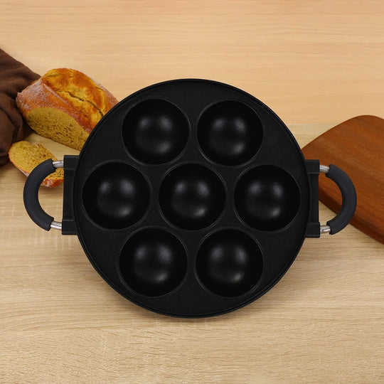7 Hole Cake Cooking Pan Cast Iron Omelette Pan Non-stick Cooking Pot Breakfast Egg Cooking Pie Cake Mold Cookware Kitchenware