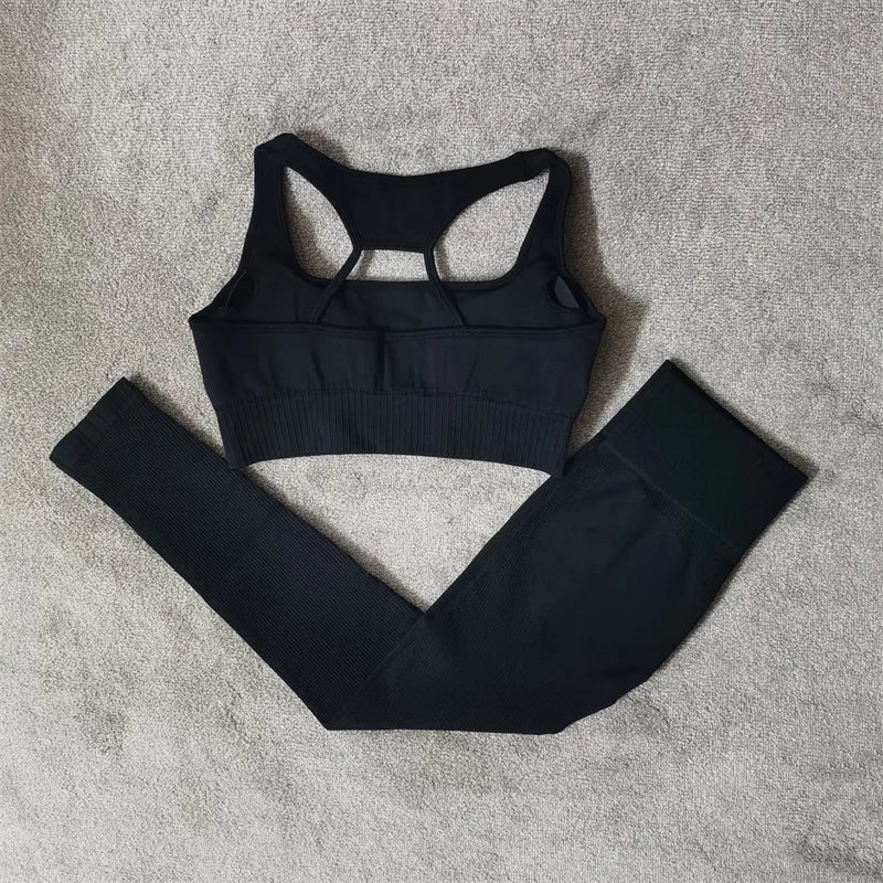 Seamless Women’s Fitness Yoga Set