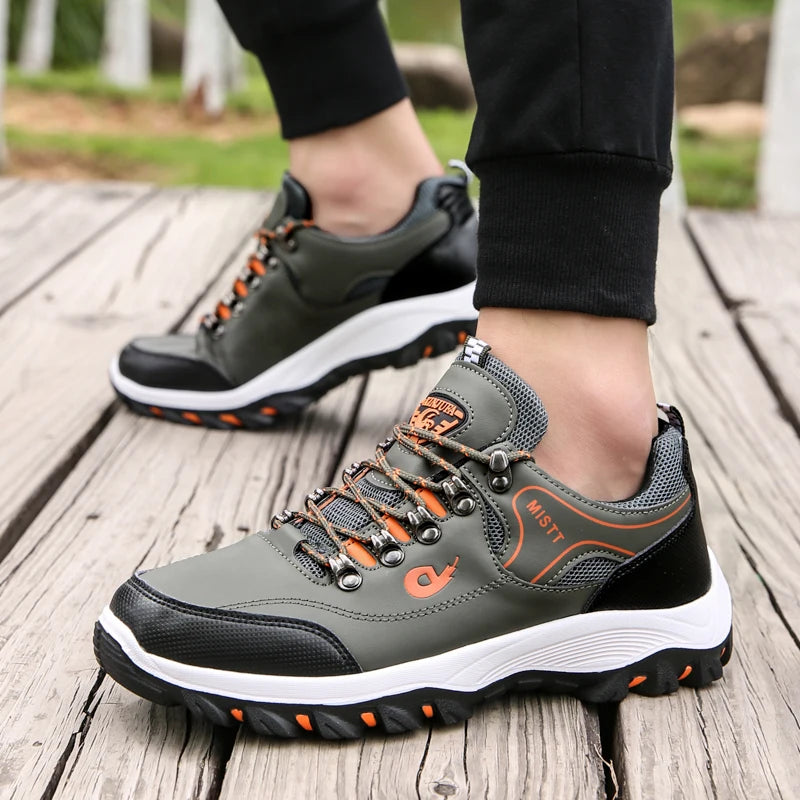 Casuals Men Shoes Summer Breathable Hiking Walking Sneakers Outdoor Ultralight Leather Slip-on Climbing Trekking Sneakers 2026