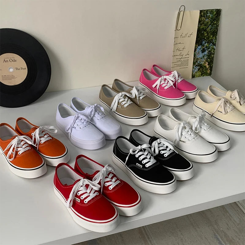 Casual Flats Canvas Sneakers Women Outdoor Solid Color Shallow Sports Shoes Tennis Female Streetwear Lace Up Vulcanize Shoes
