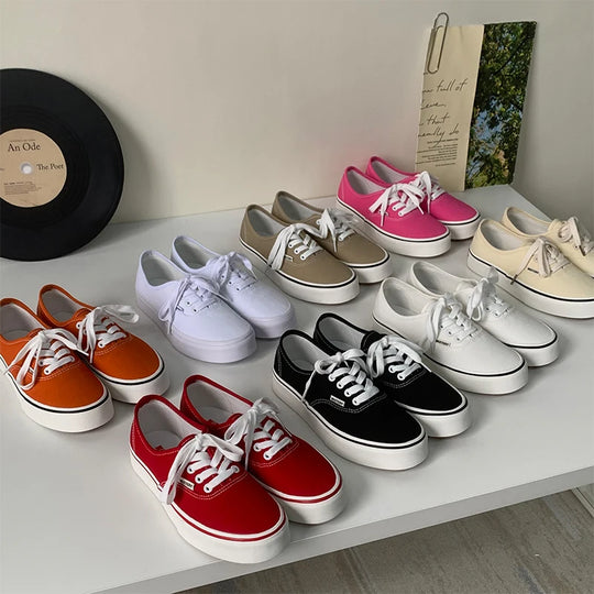 Casual Flats Canvas Sneakers Women Outdoor Solid Color Shallow Sports Shoes Tennis Female Streetwear Lace Up Vulcanize Shoes