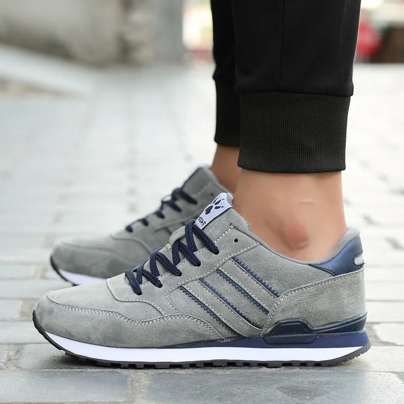 Sneakers Men Casual Shoes Light Suede 2023 New Classic Men Running shoes Outdoor Breathable Mesh Jogging Sport Shoes