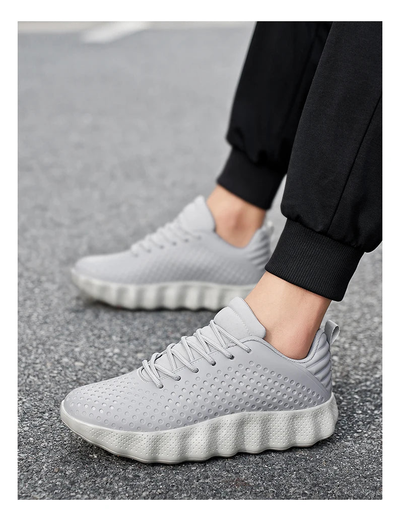 Men's Comfortable Running Shoes Breathable Thick sole Non-slip Casual Sports Shoes Cushioning Outdoor Walking Sneakers For Men
