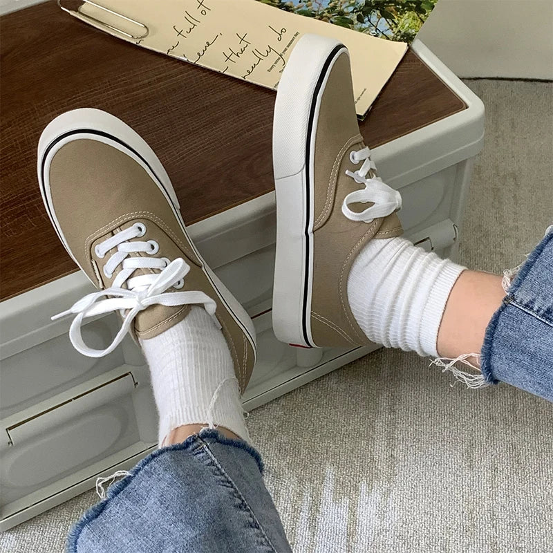 Casual Flats Canvas Sneakers Women Outdoor Solid Color Shallow Sports Shoes Tennis Female Streetwear Lace Up Vulcanize Shoes