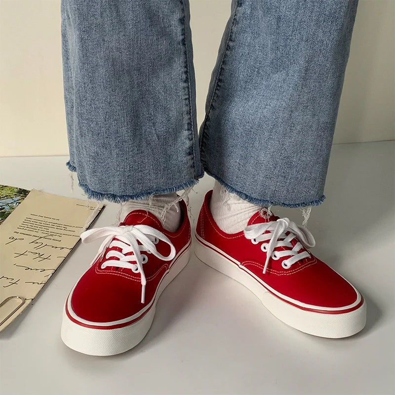 Casual Flats Canvas Sneakers Women Outdoor Solid Color Shallow Sports Shoes Tennis Female Streetwear Lace Up Vulcanize Shoes
