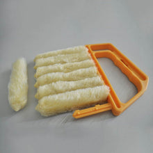 Load image into Gallery viewer, Microfiber Window Cleaning Brush
