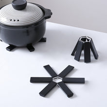 Load image into Gallery viewer, Creative Folding Heat Insulation Pad
